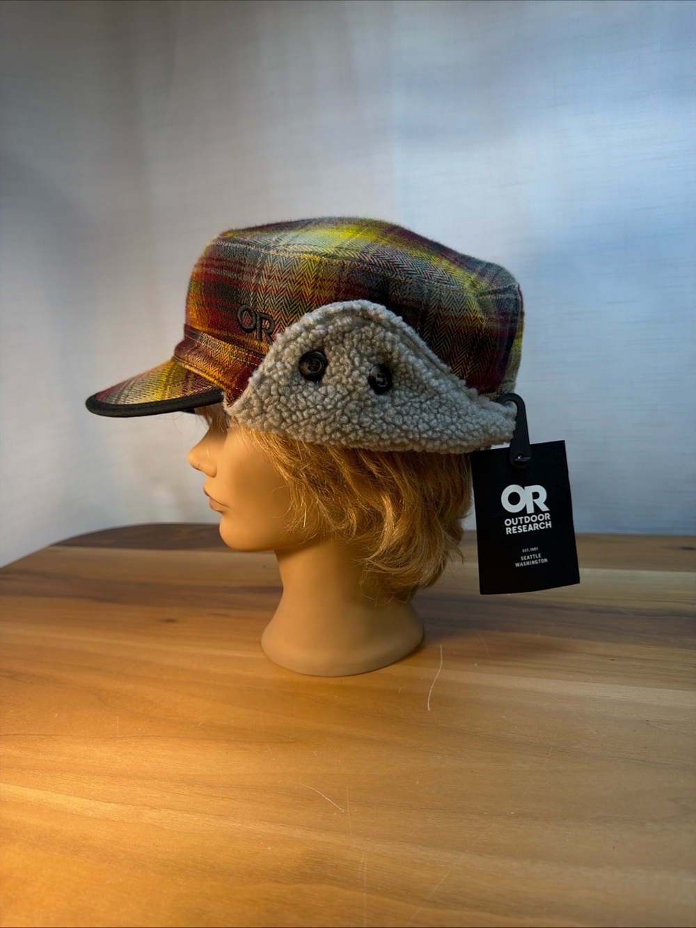 NWT Outdoor Research Yukon Cap Ear Flaps Sherpa Lined Button Foldable Bill Sz L